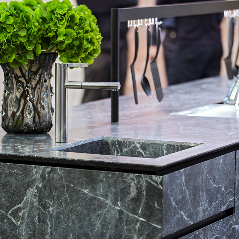 gray marble kitchen island